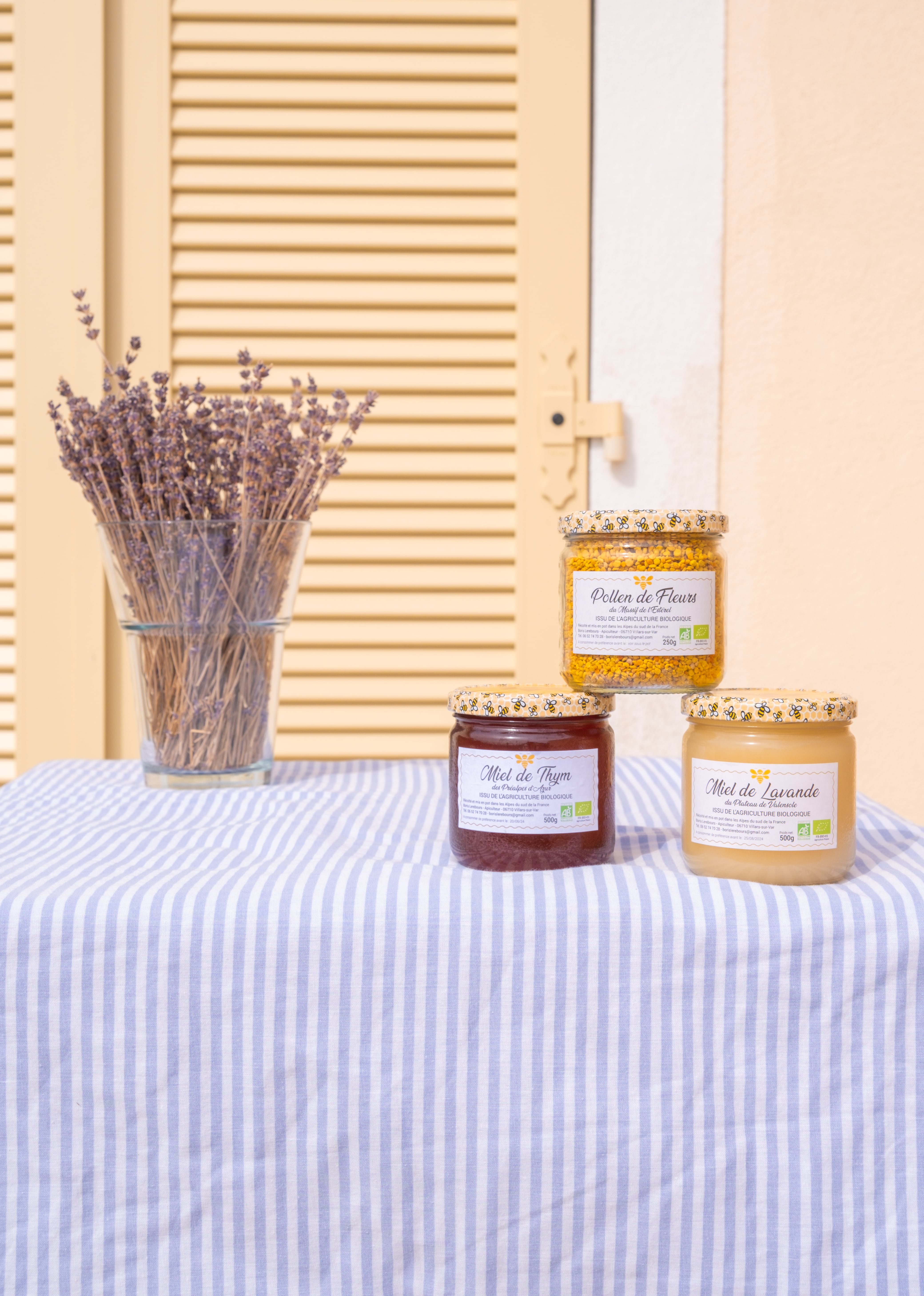 Honey from Boris Lerebours with lavander, taken with Fujifilm X-T4, by Isabel Dröge